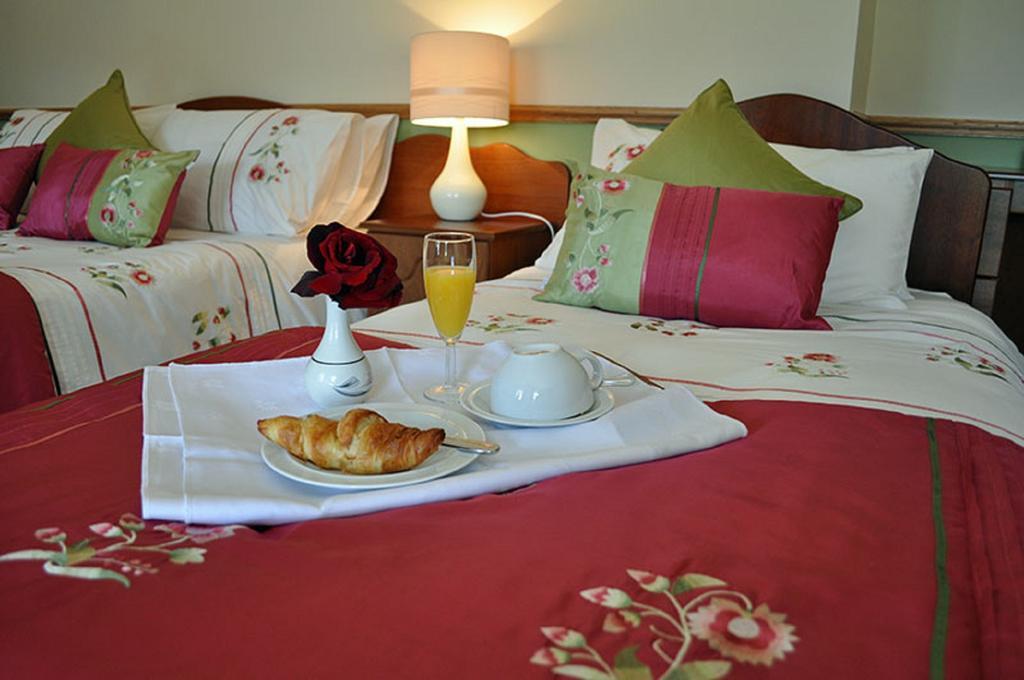 Bed & Breakfast Lisdanar House 4*
